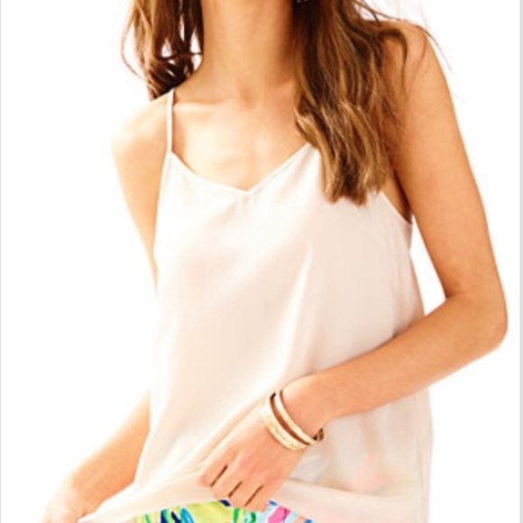Lilly Pulitzer Tops - NWOT Lily Pulitzer Dusk Tank Top in Oyster Shell